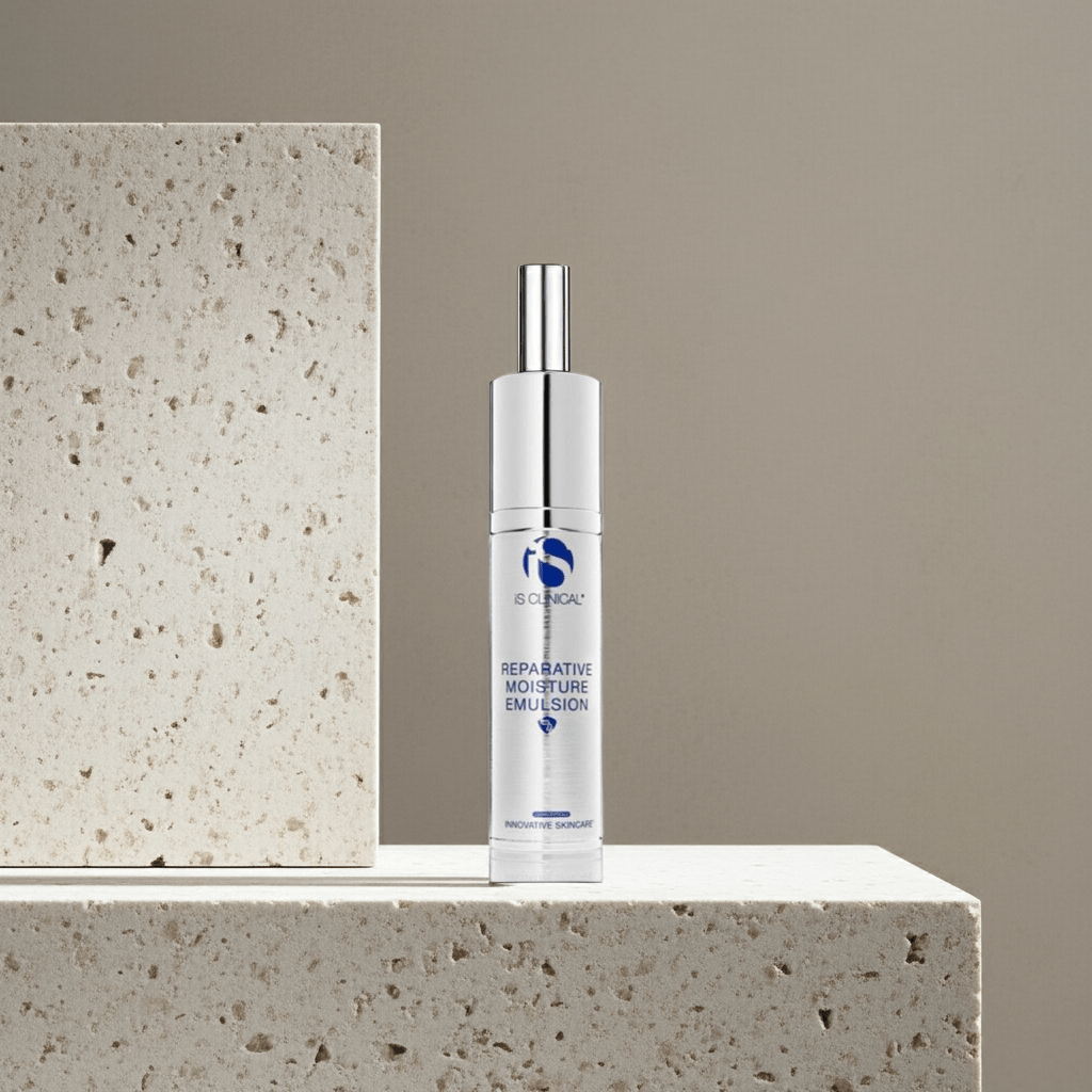 Reparative Moisture Emulsion - iS Clinical thumbnail