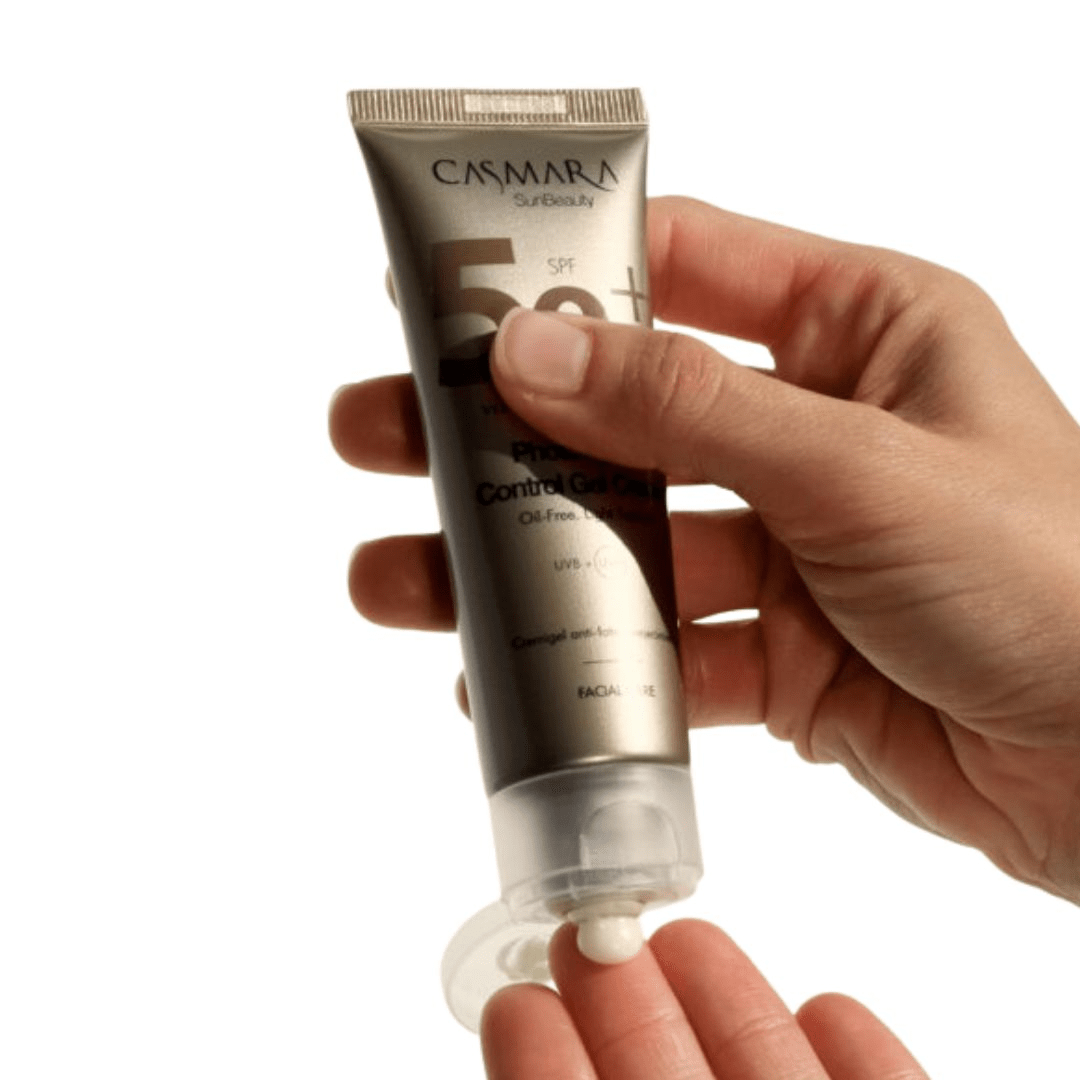 Photoaging Control Gel Cream SPF50+ - Casmara thumbnail