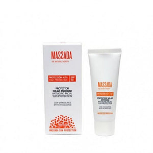 Sun Protection. Protección Solar Antiedad SPF50 - Massada