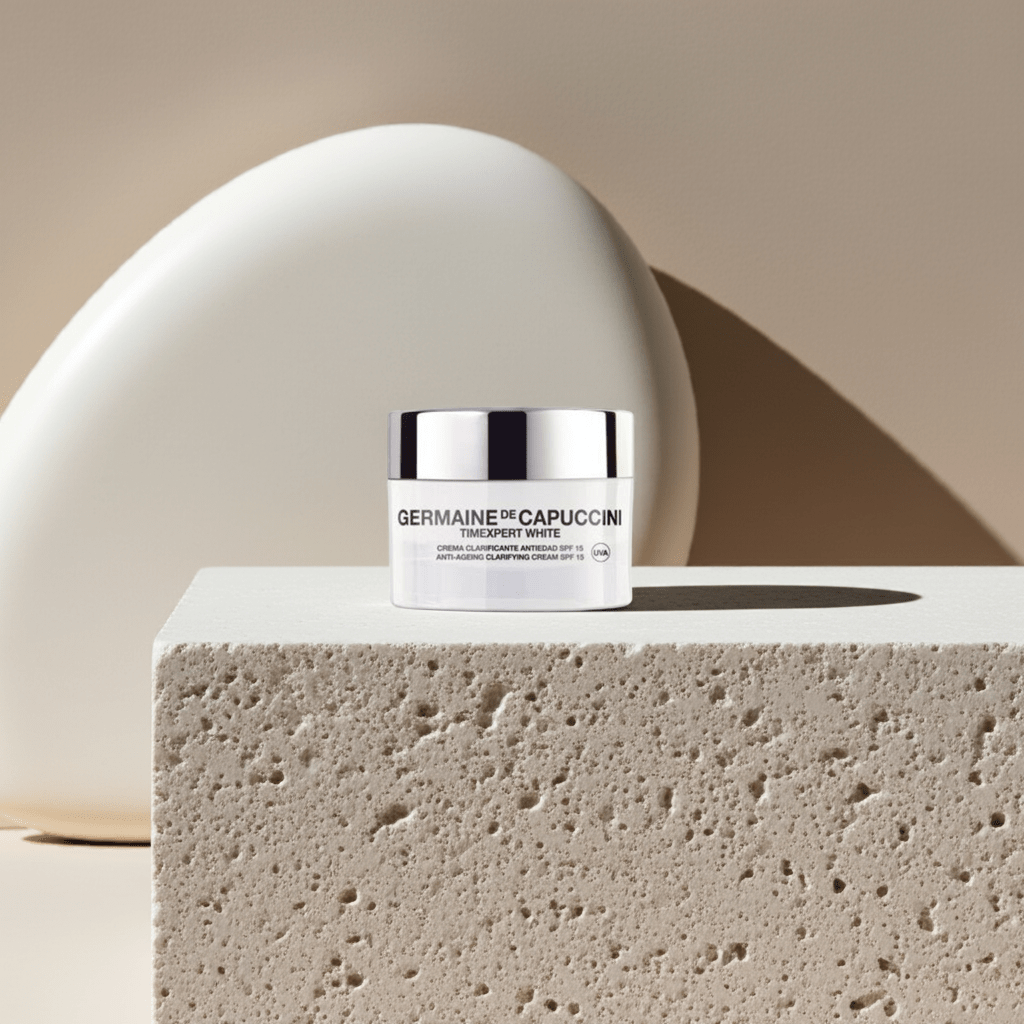 Crema Clarificante Antiedad SPF15 - Timexpert White de Germaine de Capuccini thumbnail