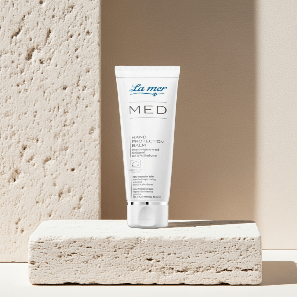 MED. Hand Protection Balm - LA MER thumbnail