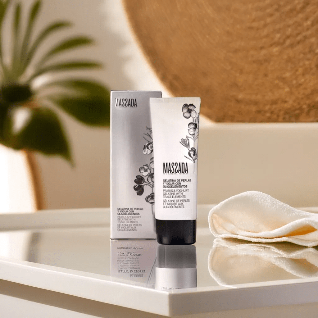 Facial Antiaging. Pearl Perfection. Limpiador Exfoliante de Perlas y Yogur - Massada - Massada