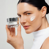 Pack Expert Lab. Retinight + Crema Hidro-Regeneradora Tec-Exosome de Germaine de Capuccini