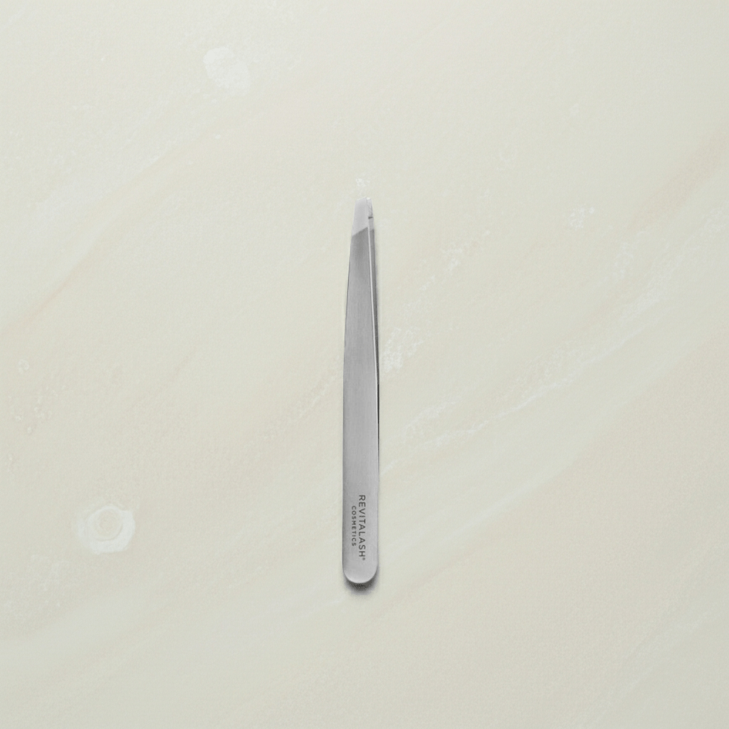 Precision Tweezer - Revitalash thumbnail