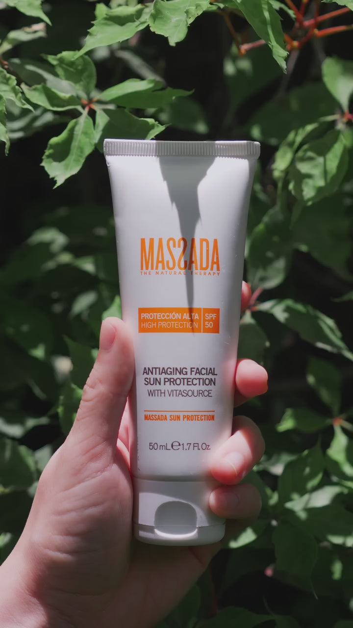 Protección Solar Antiedad SPF50 - Sun Protection de Massada